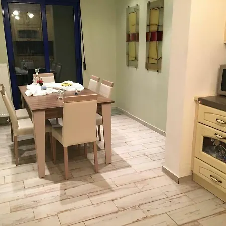 Summer House בית נופש Skála Foúrkas